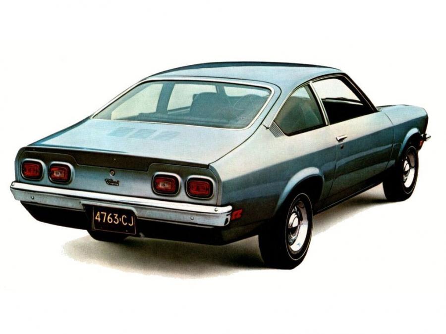  Chevrolet Vega Hatchback Coupe (4177) 1971 года  (фото 4 из 9)
